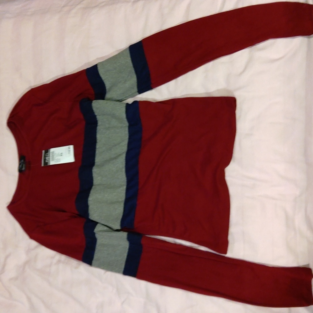 Long sleeve top